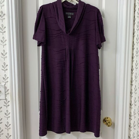 Jessica Howard Size XL grape color dress. With short babydoll sleeves - Picture 3 of 13